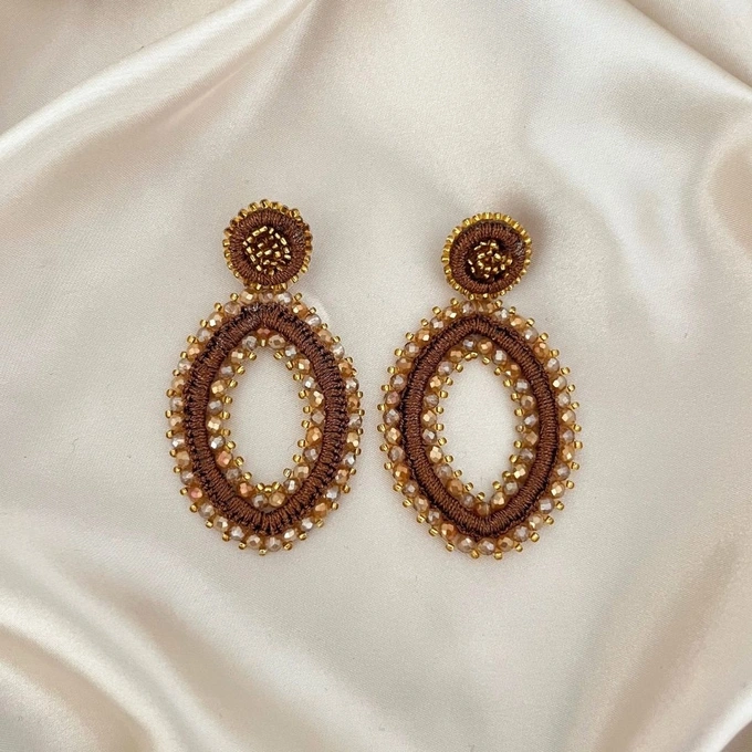 Oorbellen en sieraden