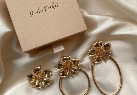 Oorbellen en sieraden