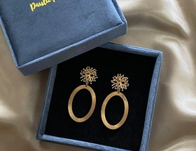 Oorbellen en sieraden